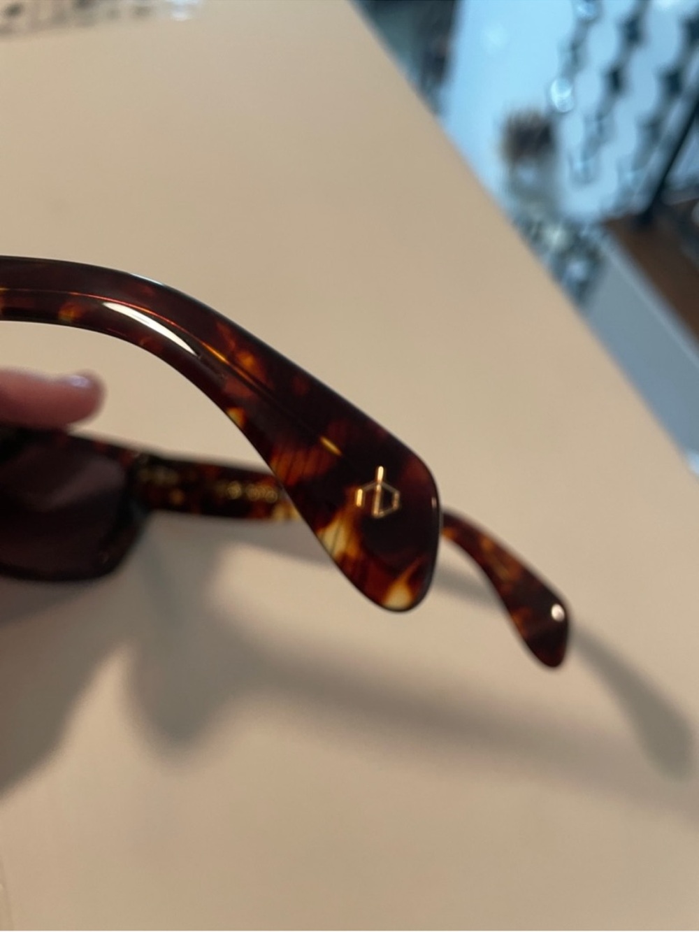 rag & bone Tortoiseshell Cat-Eye Sunglasses with Black Case - Picture 7 of 9